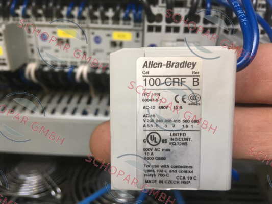 Allen Bradley (Rockwell)-100-CRF B